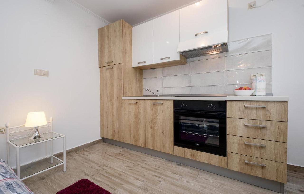 Apartments Makaus Supetarska Draga Extérieur photo