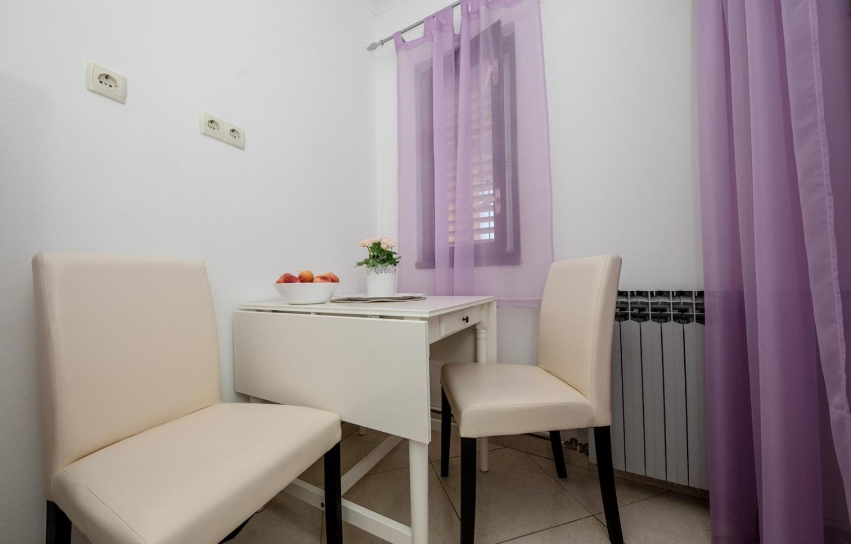 Apartments Makaus Supetarska Draga Chambre photo